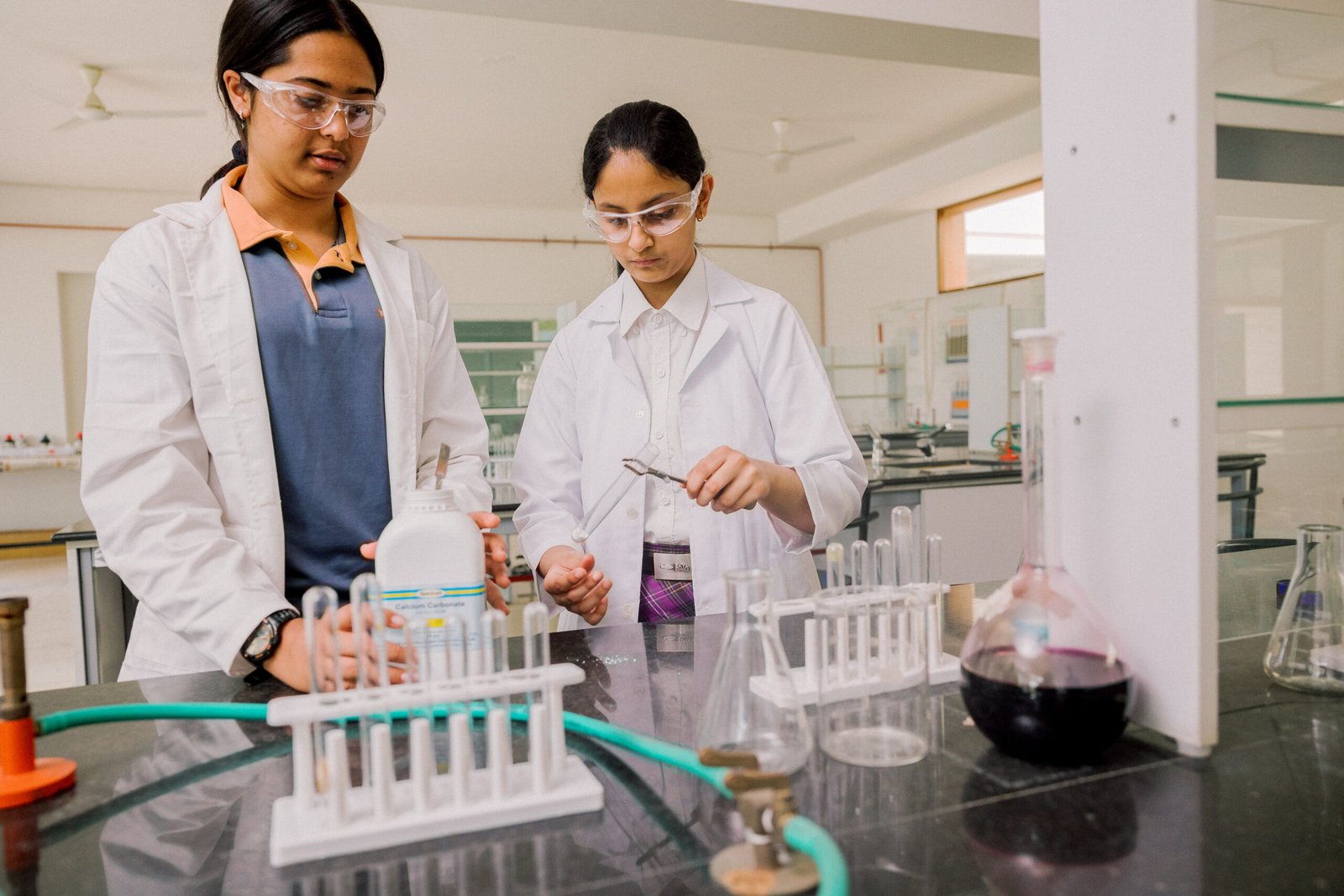 Ekya School Student Lab Experiments