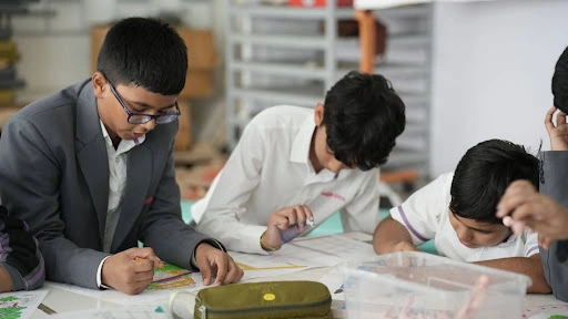 Top schools in bangalore Ekya School Students learning time