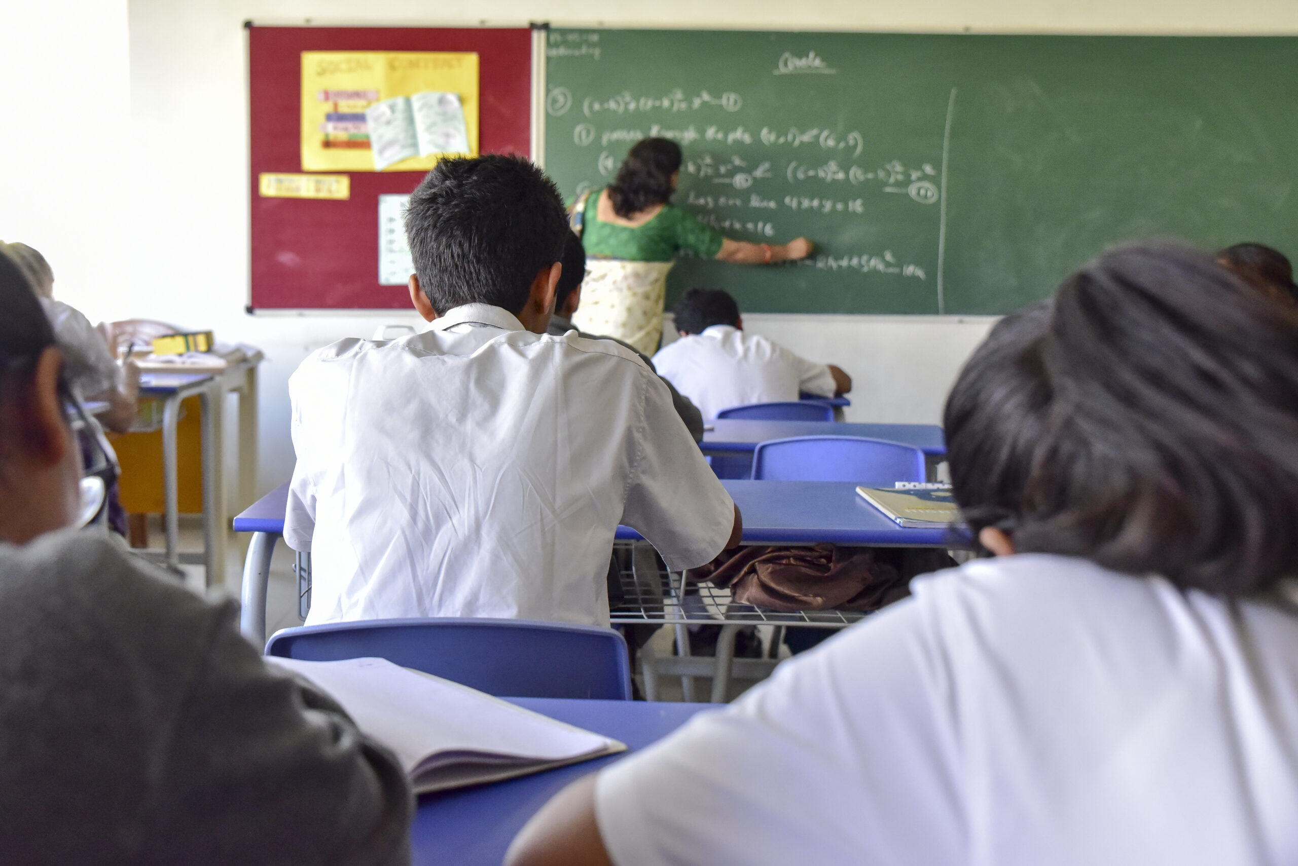 Best schools in bangalore ekya school students inside the classroom